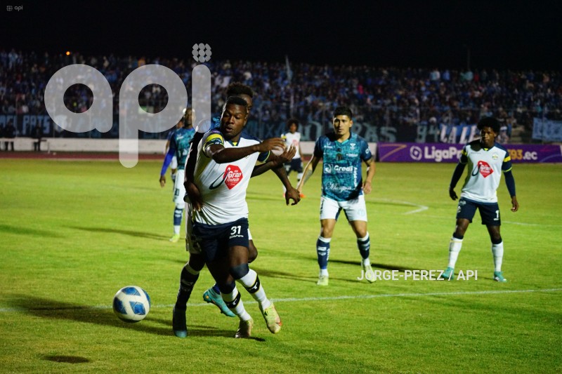 FBL-LIGA-PRO-BET593-SERIE-B-VARGAS-TORRES-MACARA-