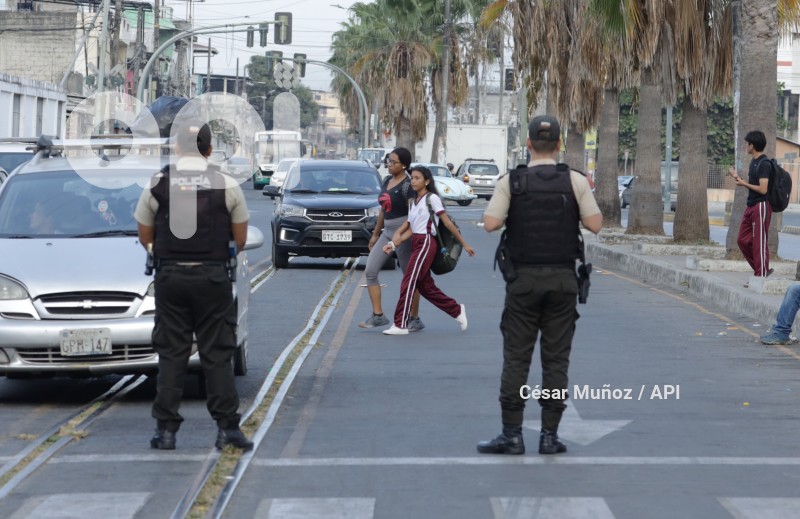 GYE-OPERATIVO POLICIA