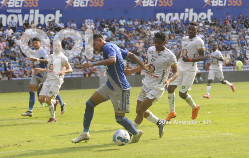 FBL-LIGAPROBET593-EMELEC-MUSHUCRUNA