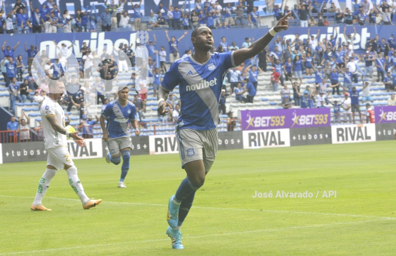 FBL-LIGAPROBET593-EMELEC-MUSHUCRUNA