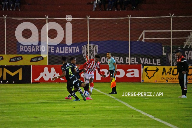 FBL-LIGA-PRO-BET593-TECNICO-INDEPENDIENTE-