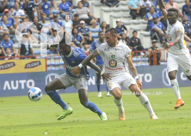 FBL-LIGAPROBET593-EMELEC-MUSHUCRUNA