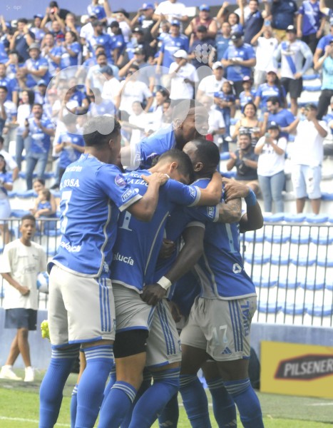 FBL-LIGAPROBET593-EMELEC-MUSHUCRUNA