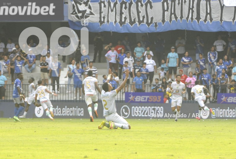 FBL-LIGAPROBET593-EMELEC-MUSHUCRUNA