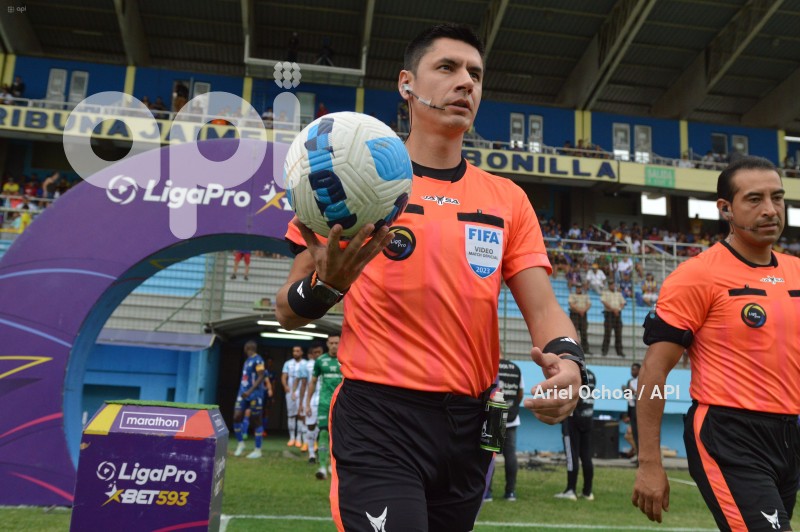 FBL-LIGAPRO-DELFIN-GUAYAQUIL-CITY