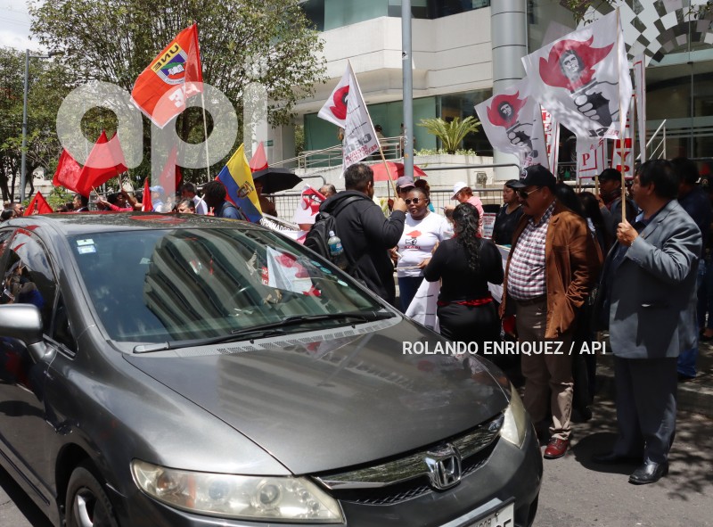 FUT-UNE-CORTE -CONSTITUCIONAL