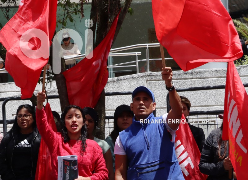 FUT-UNE-CORTE -CONSTITUCIONAL