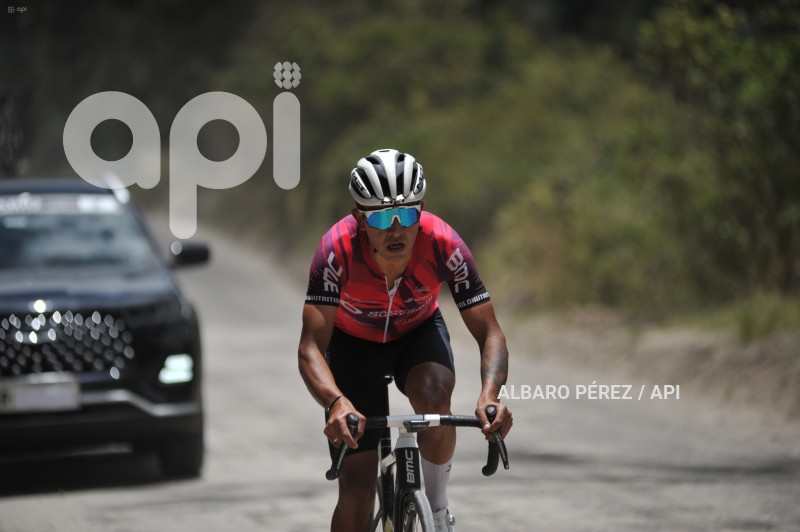 SEGUNDA-ETAPA-VUELTA-CICLISTICA-ECUADOR