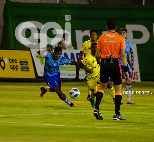 FBL-LIGA-PRO-BET593-MACARA 9-DE-OCTUBRTE-