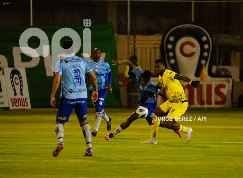 FBL-LIGA-PRO-BET593-MACARA 9-DE-OCTUBRTE-