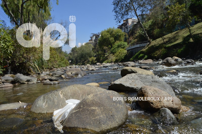 CUENCA-RIO TOMEBAMBA-BAJO CAUDAL
