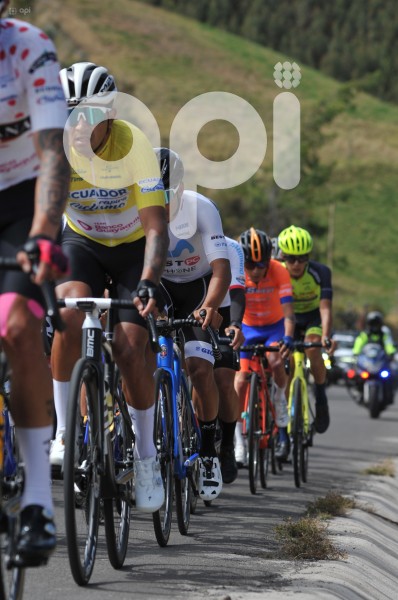 VUELTA-CICLISTICA-CAYAMBE-COTACACHI