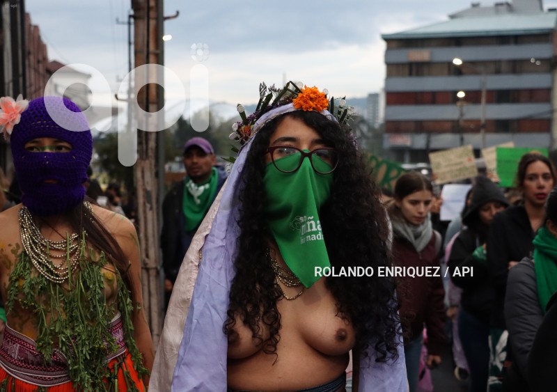 MARCHA-FEMINISTA-LEGALIZACION-ABORTO