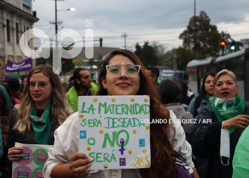 MARCHA-FEMINISTA-LEGALIZACION-ABORTO