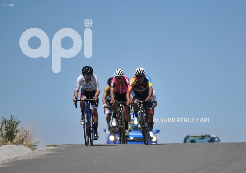 VUELTA-CICLISTICA-CAYAMBE-COTACACHI