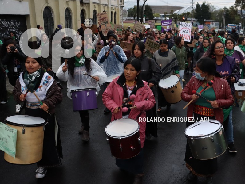 MARCHA-FEMINISTA-LEGALIZACION-ABORTO
