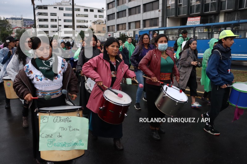 MARCHA-FEMINISTA-LEGALIZACION-ABORTO