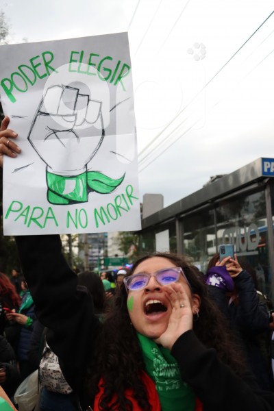 MARCHA-FEMINISTA-LEGALIZACION-ABORTO