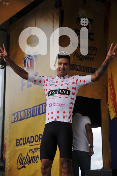 VUELTA-CICLISTICA-COTACACHI-MITAD-MUNDO