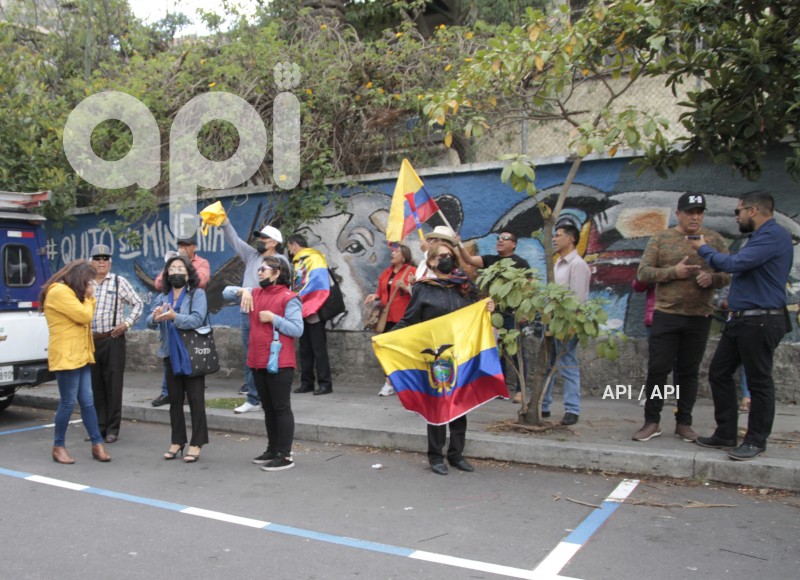 PLANTON-EX-MILITARES-POLICIAS-CORTE-CONSTITUCIONAL