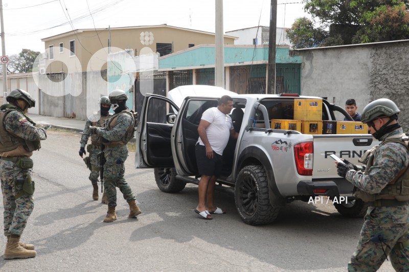 GYE-PATRULLAJE MILITAR EN DURAN