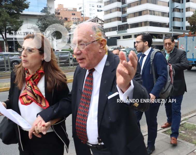 EXAMEN-CPCCS-CONTRALOR