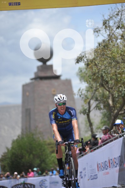 VUELTA-CICLISTICA-MITAD-MUNDO