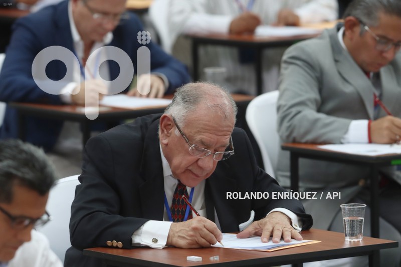 EXAMEN-CPCCS-CONTRALOR