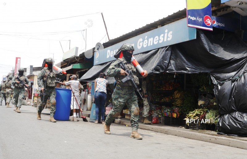 GYE-PATRULLAJE MILITAR EN DURAN