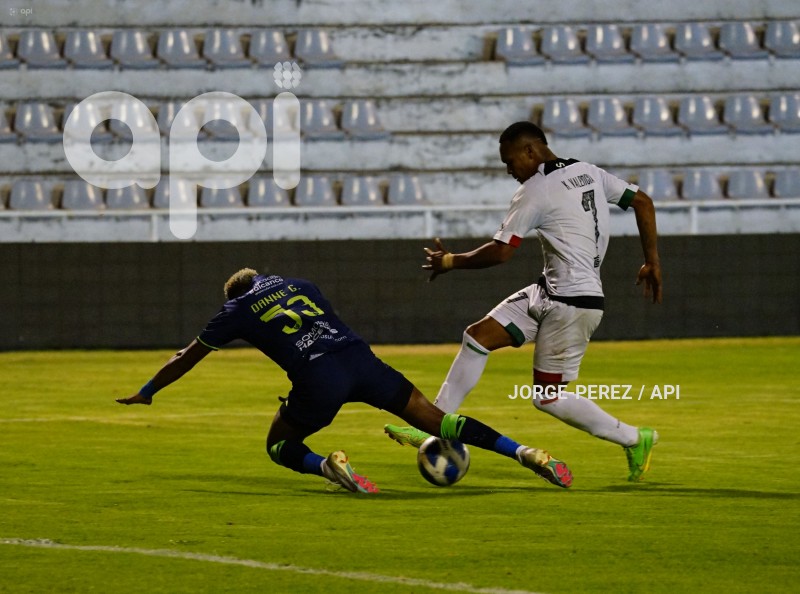 FBL-LIGA-PRO-BET593-SERIE-B-CHACARITAS-BUHOS-