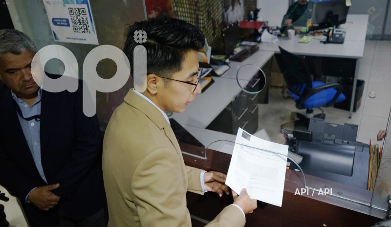 CRISTIAN-ORTIZ-APIRANTE-CONTRALOR