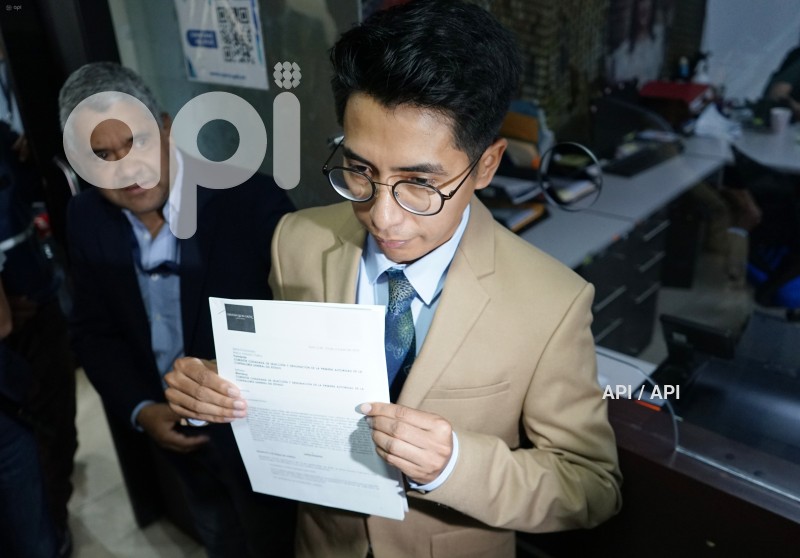CRISTIAN-ORTIZ-APIRANTE-CONTRALOR