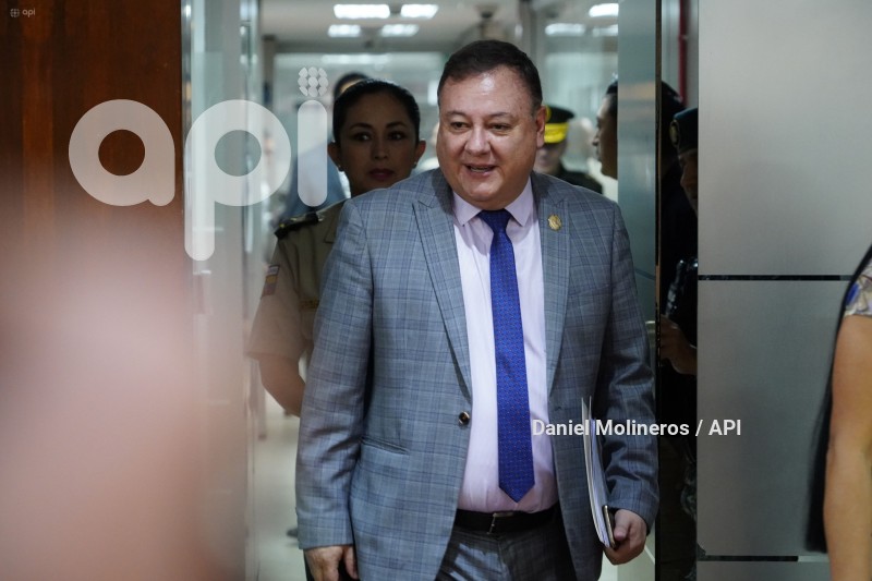 RUEDA DE PRENSA SEGUNDA VUELTA