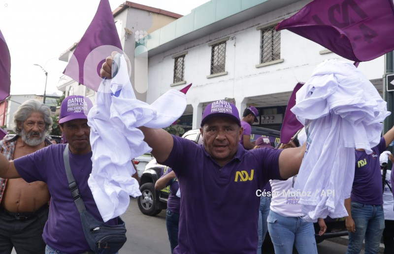 GYE-CARAVANA DANIEL NOBOA