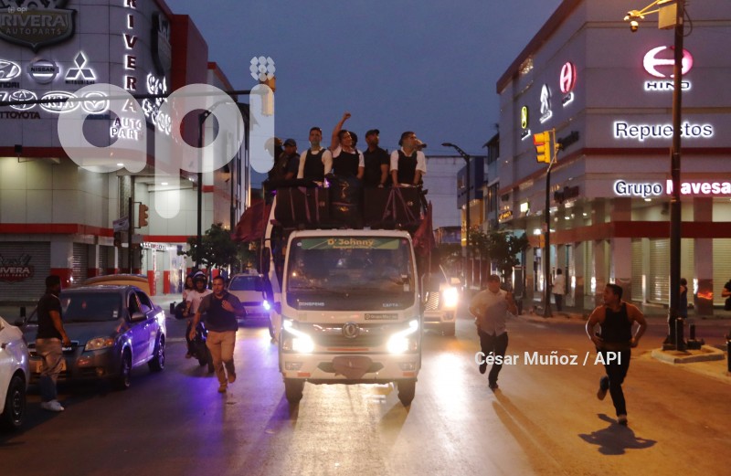 GYE-CARAVANA DANIEL NOBOA