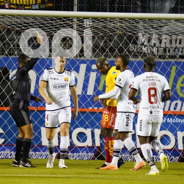 FBL LIGAPRO AUCAS BARCELONA
