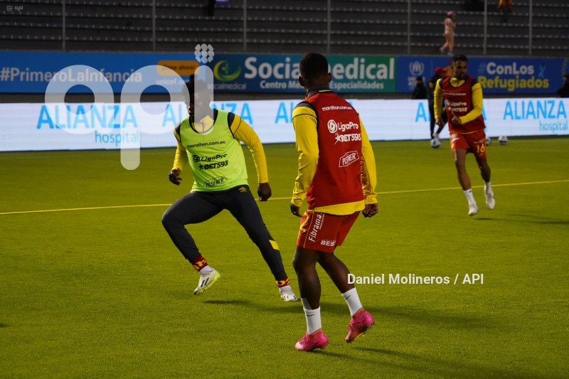 FBL LIGAPRO AUCAS BARCELONA