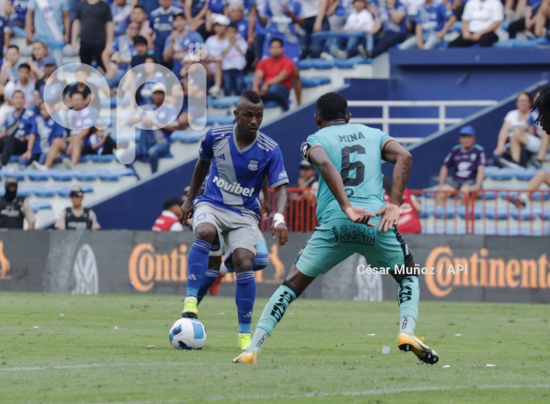 FBL-LIGAPRO-EMELEC-CUMBAYA