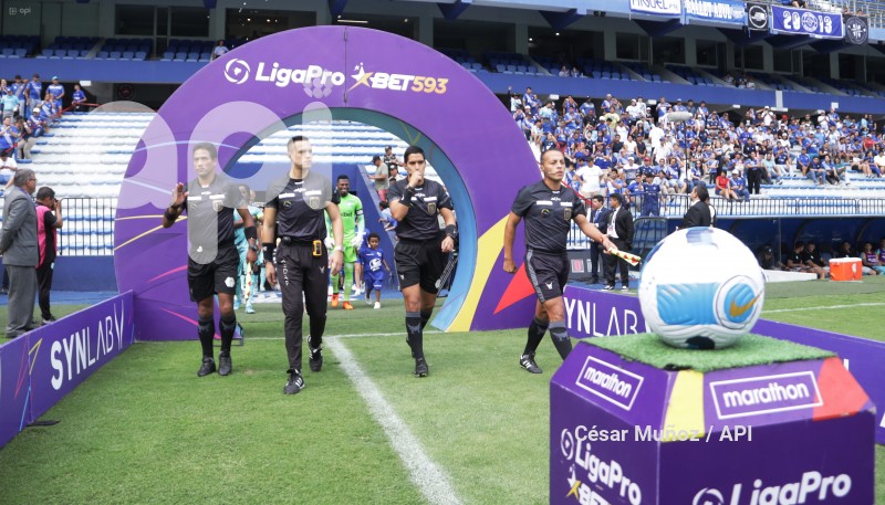 FBL-LIGAPRO-EMELEC-CUMBAYA