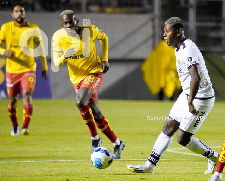 FBL LIGAPRO AUCAS BARCELONA