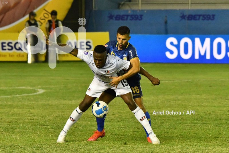 FBL-LIGAPRO-DELFIN-LDU-QUITO