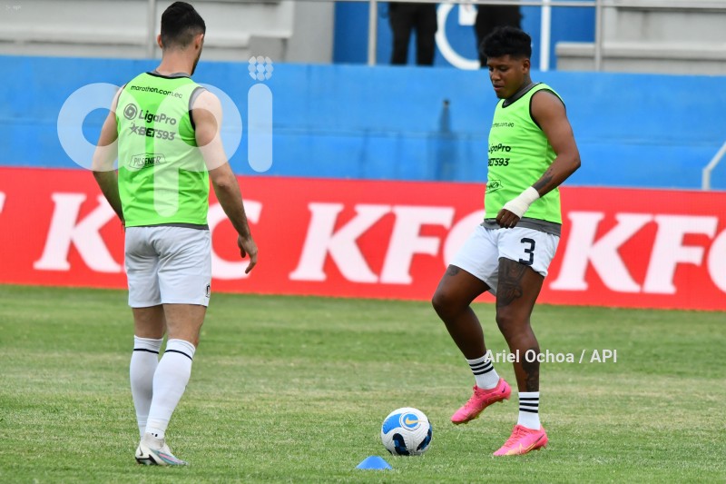 FBL-LIGAPRO-DELFIN-LDU-QUITO