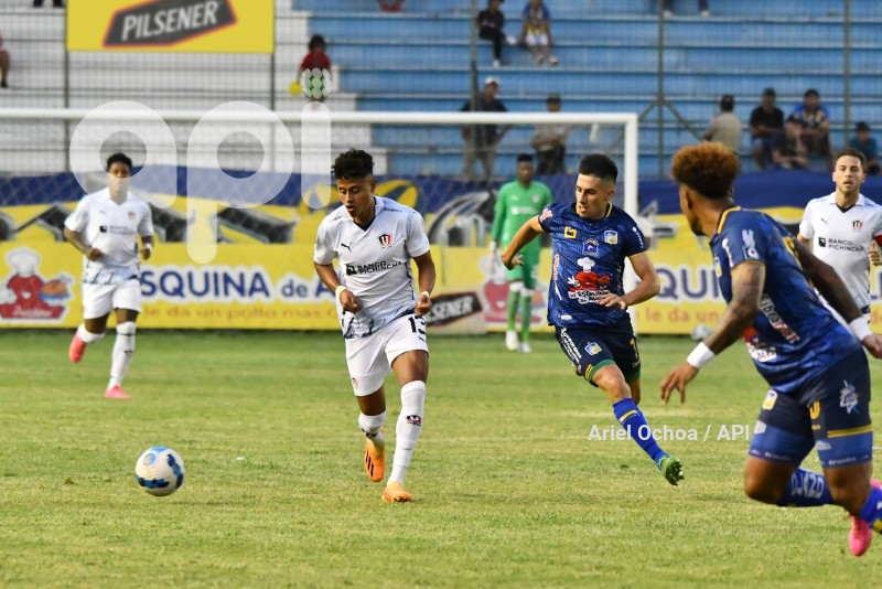 FBL-LIGAPRO-DELFIN-LDU-QUITO