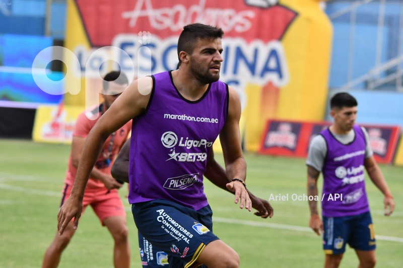 FBL-LIGAPRO-DELFIN-LDU-QUITO