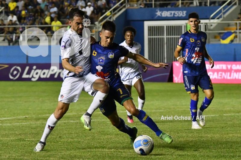 FBL-LIGAPRO-DELFIN-LDU-QUITO