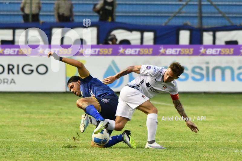 FBL-LIGAPRO-DELFIN-LDU-QUITO