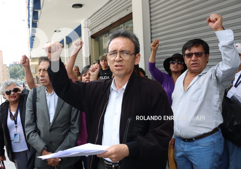 PLANTON-APOYO-COMISION-SELECCION-CONTRALOR