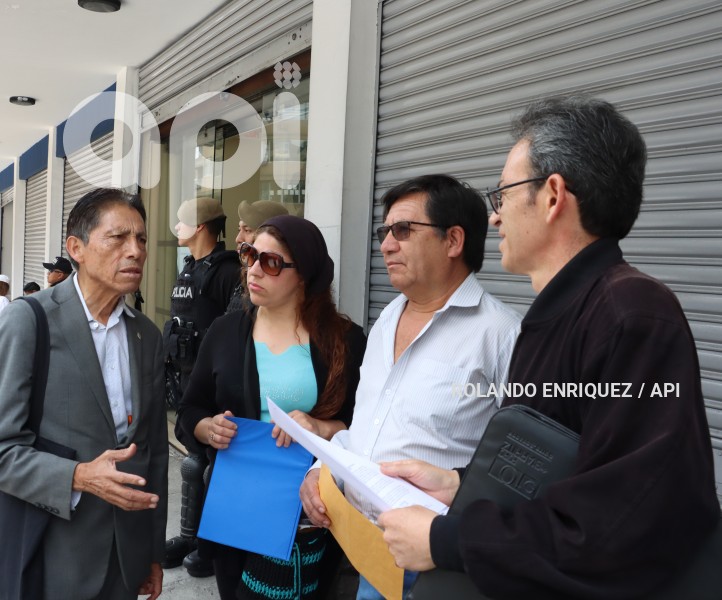PLANTON-APOYO-COMISION-SELECCION-CONTRALOR