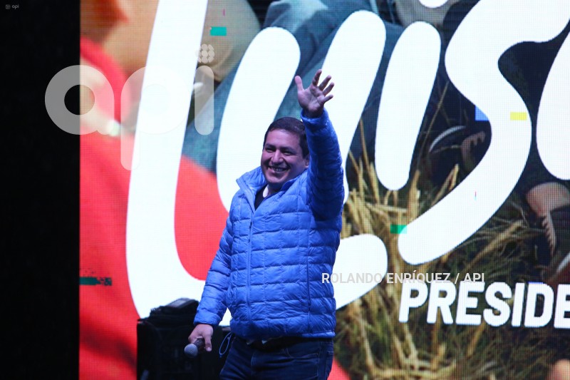 CIERRE-CAMPANA-QUITO-LUISA-GONZALEZ