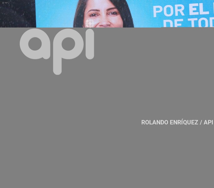 CIERRE-CAMPANA-QUITO-LUISA-GONZALEZ